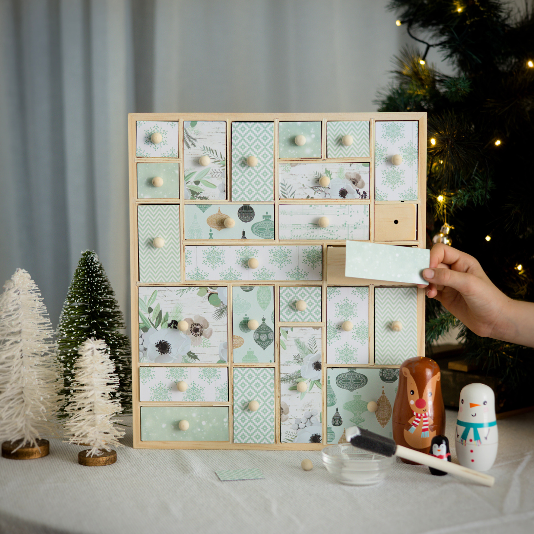 Advent Calendar/ Natural Wooden Craft/ Jewellery organiser